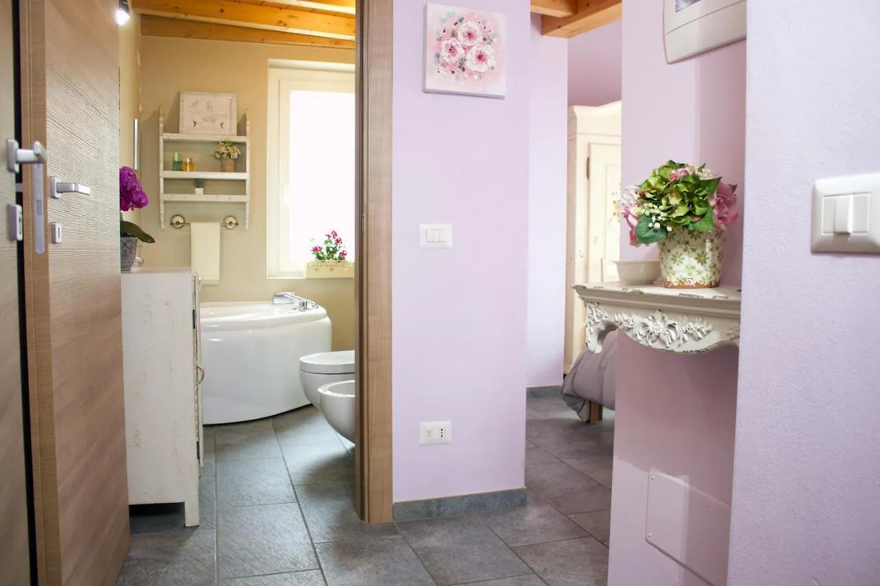 Hotel La Casa Sul Sasso Dervio 3*,  Italia